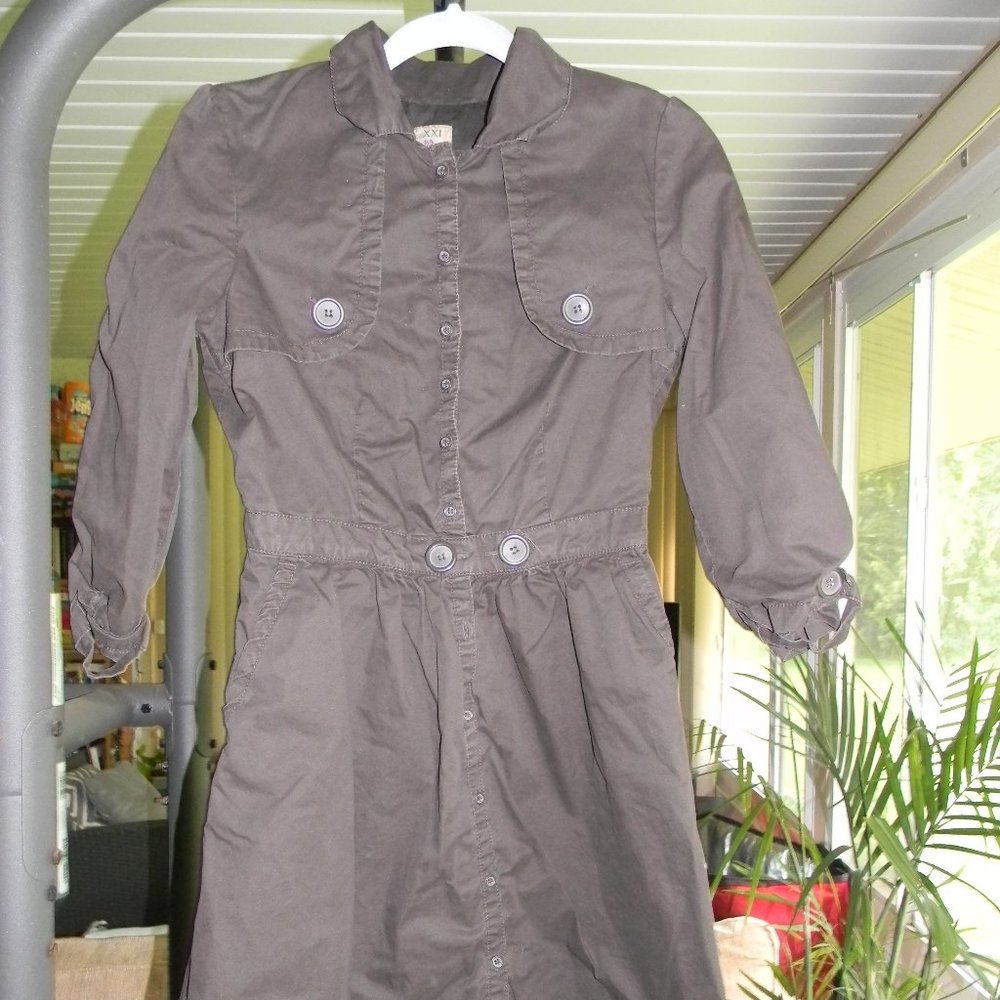 Brown long sleeve knee-length dress, size: small